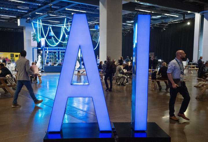 Poll suggests 85% of Canadians want governments to regulate AI