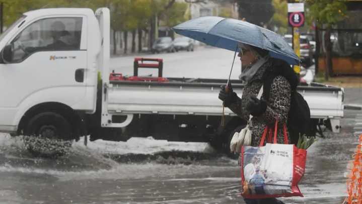 La semana comienza con alertas por tormentas, lluvias y vientos