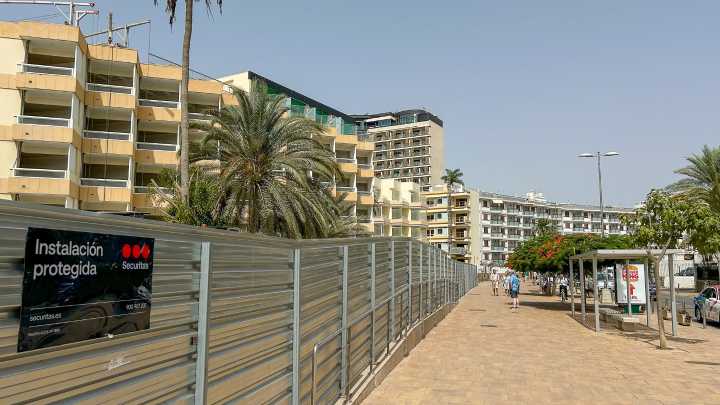 Tres nuevas licencias de Urbanismo impulsan la renovación de Playa del Inglés