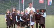 Glasgow school welcomes four sets of adorable twins into primary one