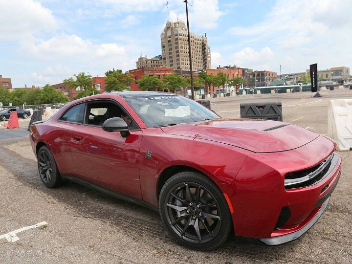 ‘Evolving modern muscle’ – Dodge flexes new Windsor
