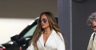 Jennifer Lopez Turns a Five-Figure Handbag Into a Nine