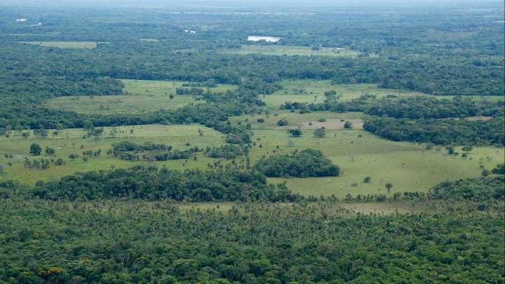 El bello pueblo que enamora en el Meta, un paraíso natural que exhibe uno de los ríos más lindos del mundo