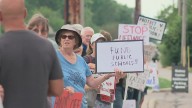 Vivek Ramaswamy speaks on education in Hilliard as protesters rally outside