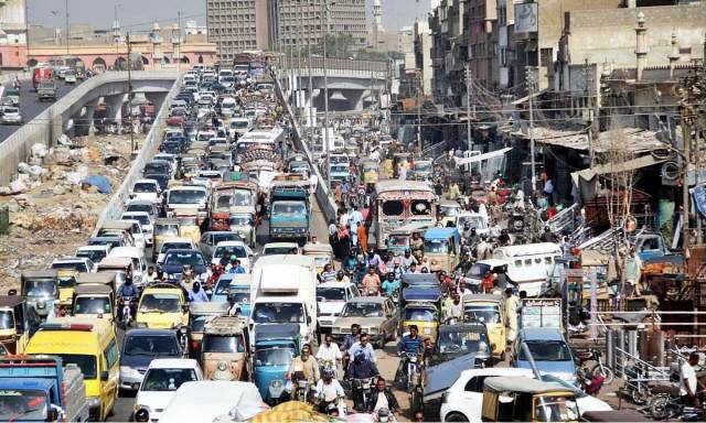 Traffic disruption during I-Day celebrations at National Stadium strands citizens for hours