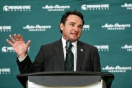 What Is Jonathan Smith’s Net Worth in 2025? Salary, Contract & Career Earnings of Michigan State HC Explore Jonathan Smith’s wealth journey, from coaching milestones to earnings, bonuses, and his Mich