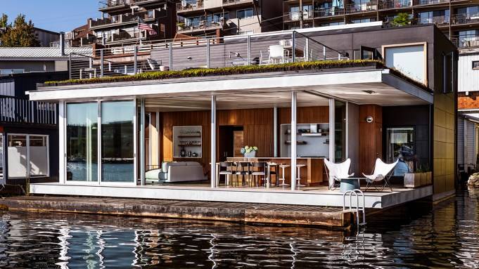 This Floating Home in Seattle Is Inspired by Pura Vida Philosophy
