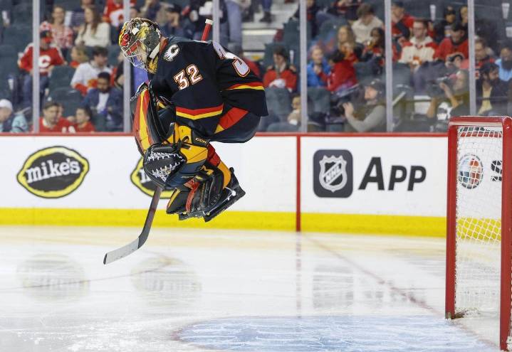 We've got goalie fever. Plus: Connor McDavid's eyebrow