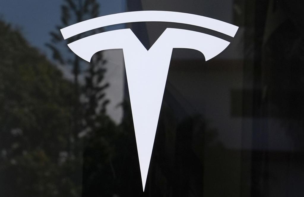 Jurado ordena a Tesla pagar más de 240 millones de dólares en caso de choque con Autopilot