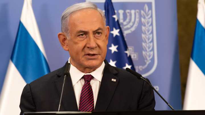Netanyahu ordena negociaciones "inmediatas" con Hamás para liberar a los rehenes, pero no renuncia a la escalada bélica