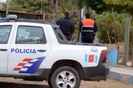 Insólito robo en un motel: se durmió y la mujer que lo acompañaba huyó con su moto y el celular