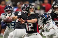 NFL preseason roundup: Sam Darnold, Seahawks dump Chiefs