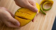 Los beneficios de las cáscaras de mango: ¿se pueden comer?