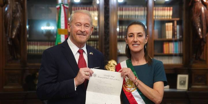 Ronald Johnson felicita al gobierno de México y agradece a Claudia Sheinbaum por el traslado de 26 criminales a EEUU