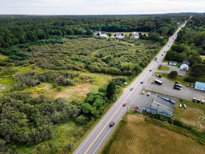 Amazon could buy land in Gorham for $4M. Is that a good deal for the town?