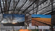 Roban 25 fotografías de una exposición al aire libre en Cullera