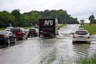 Mother, father and child killed by fallen tree in Tennessee heavy rains and flooding
