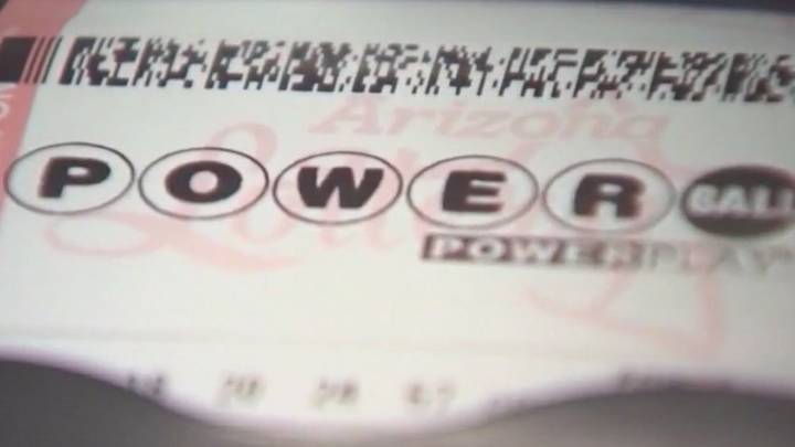 Powerball jackpot nears $1 billion: Here's what to do if you win