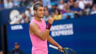 Alcaraz vence a Rinderknech y avanza a cuartos de final