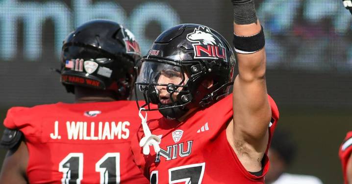 Dev’ion Reynolds’ 96-yard kickoff return for TD changes NIU’s fortunes in opener against Holy Cross – Shaw Local