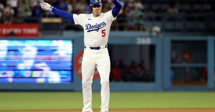 Dodgers Notes: Freddie Freeman, Clayton Kershaw, Emmet Sheehan