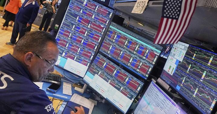 Wall Street holds steady and is on track for another winning week
