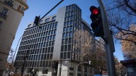 La Audiencia Nacional considera "una grave amenaza para la seguridad" al líder musulmán que fue símbolo de "la represión política" de España para los nacionalistas