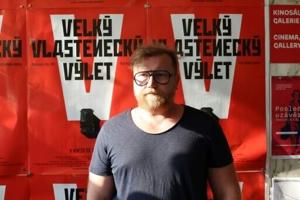 Czech film takes ‘conspiracy nuts’ on Ukraine war tour