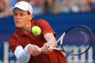 Jannik Sinner gets broken but beats Denis Shapovalov at U.S. Open