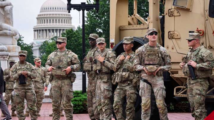 Trump to join Washington patrol while feds deploy checkpoints around city