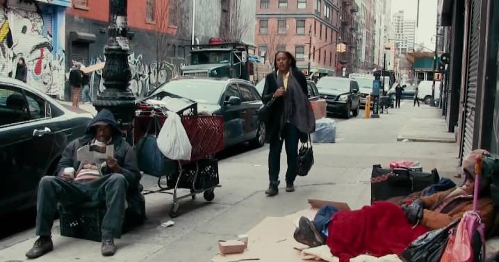Trump amenaza con expulsar a todos los homeless de Washington D.C.