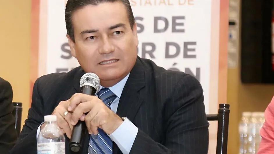Cae preso ex Secretario de Educación de Claudia Pavlovich en Sonora por peculado