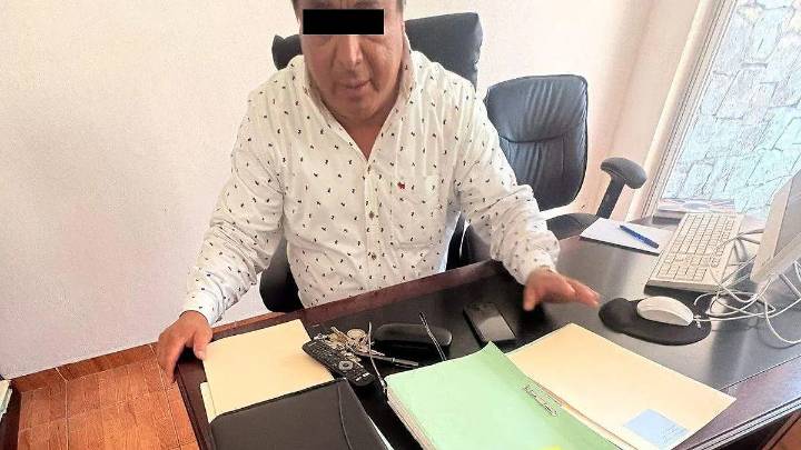 Recién graduada acusa hostigamiento sexual, “si te equivocas: beso, coscorrón o pellizco”