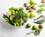 Top 5 Wellness Trends to Try This Week: Eat Earlier, Swap Your Tea, and Rethink OJ
