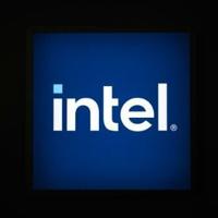 Trump, Intel announce deal giving US a 10% stake in chipmaker