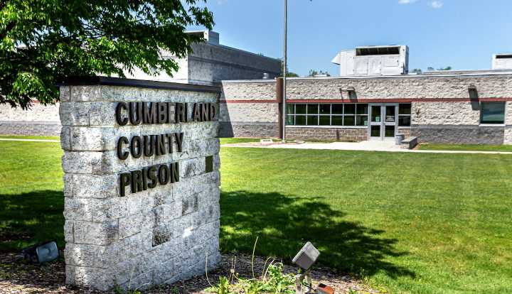 Prison health care firm sacked by Dauphin County keeps Cumberland County contract