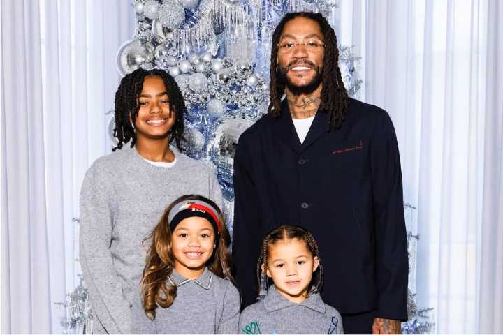 Derrick Rose Announces Important Milestone for His 12YO, Months After Historic Father-Son Moment ROTY and MVP are already part of Derrick Rose's resume, but find out the important activity for his son