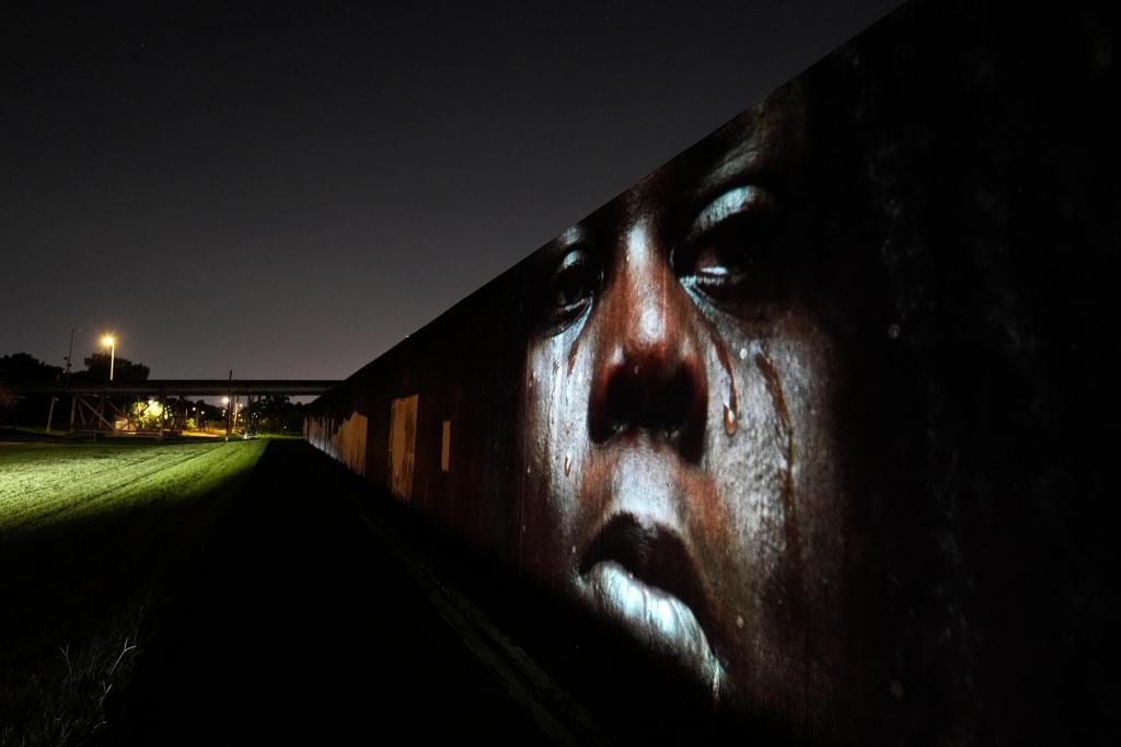 PHOTO ESSAY: 20 years after Hurricane Katrina, these then-and-now photos show the power of place
