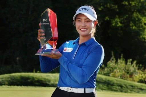 Miranda Wang stares down No. 1 player to win first LPGA title at FM Championship