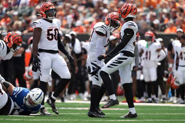 How PJ Jules, Isaiah Thomas and the rest of the Bengals defense graded in preseason game vs. the Colts