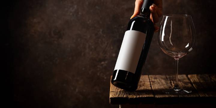 Cómo detectar defectos en el vino: señales, causas y qué hacer con una botella defectuosa
