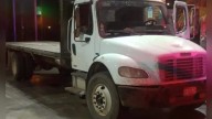 Conductor ebrio choca auto estacionado, huye y es detenido luego de persecución en Parral