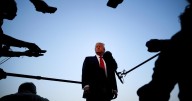 Corte anula fallo de desacato contra el gobierno de Trump en deportaciones a El Salvador