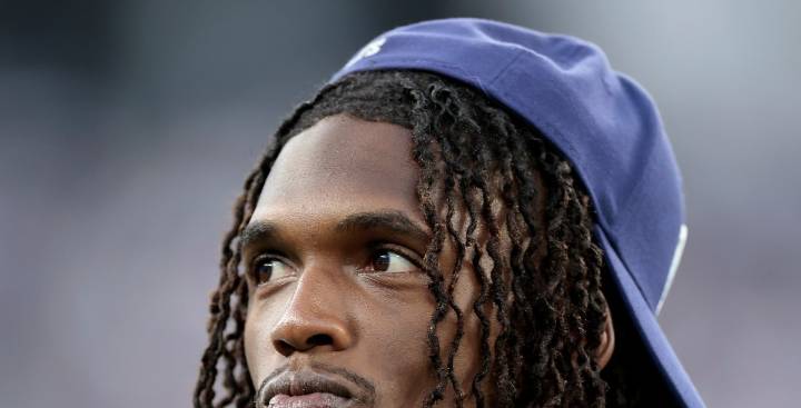 Report: Cowboys WR CeeDee Lamb will not be fined for official running into him