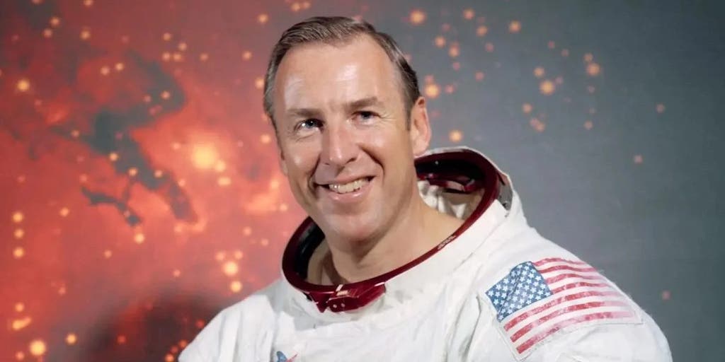 Apollo 13 commander Jim Lovell dies at 97, leaves behind legacy of space exploration