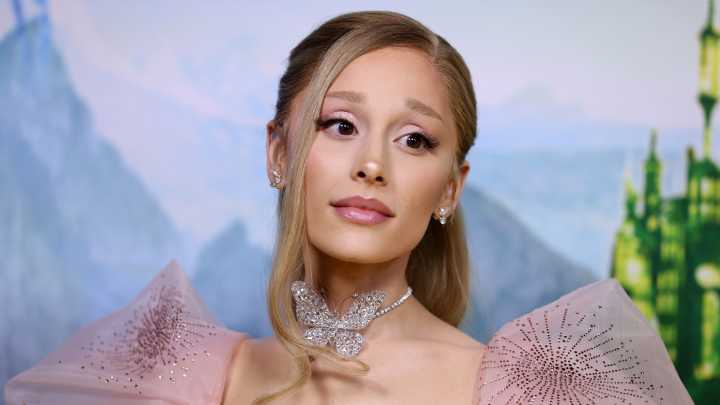 Ariana Grande Details "The Eternal Sunshine Tour"