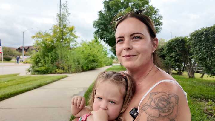 Emotional procession Monday as people lined streets to honor fallen Deputy Elijah Ming