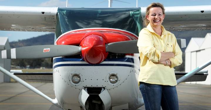 Midwinter Ball 2025: Simon Holmes À Court pays $15,000 for Sussan Ley to fly with climate change campaigner