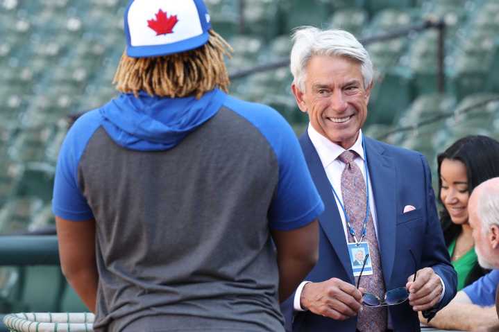 Toronto Blue Jays fans show love to Buck Martinez after he shares heartbreaking health struggles