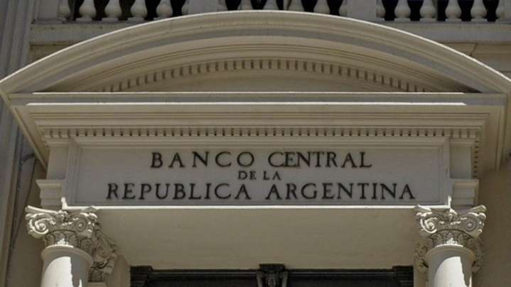 BCRA reunió a 200 ejecutivos bancarios para explicar medidas que controlan pesos y liquidez
